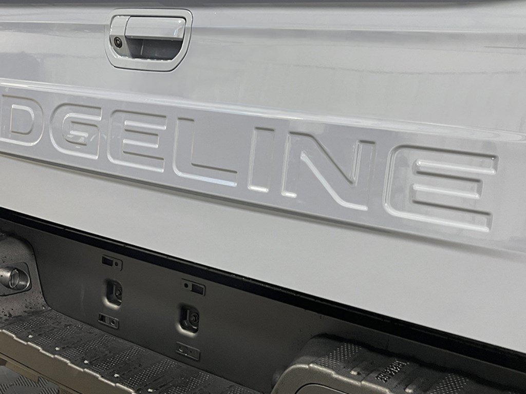 New 2026 Honda Ridgeline Black Edition image 11