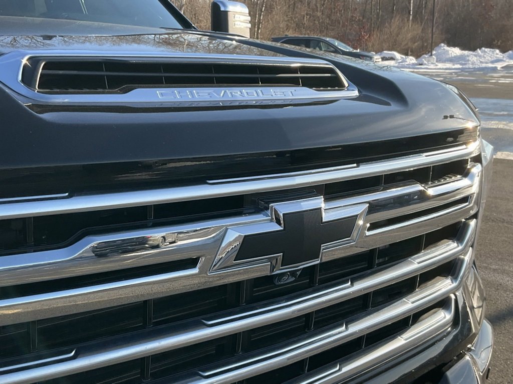 Used 2024 Chevrolet Silverado 2500 High Country image 28