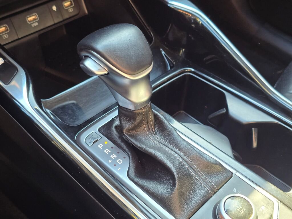 Used 2022 Kia Sorento SX image 40