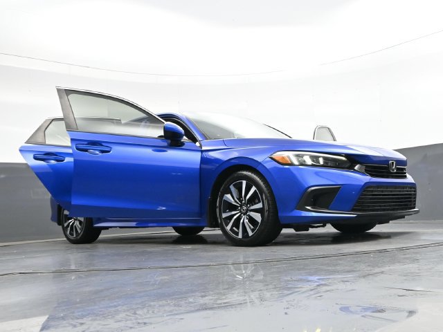 Used 2023 Honda Civic EX image 41