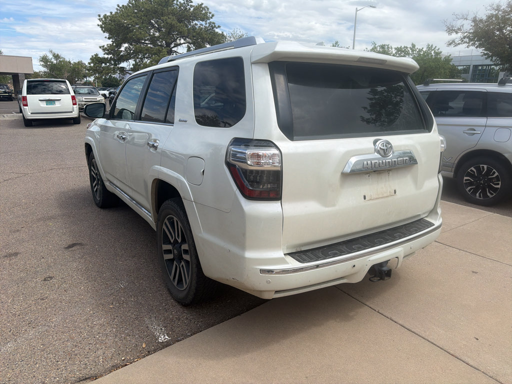 Used 2018 Toyota 4Runner Limited w/ Preferred Accessory Package AWD/4WD image 5