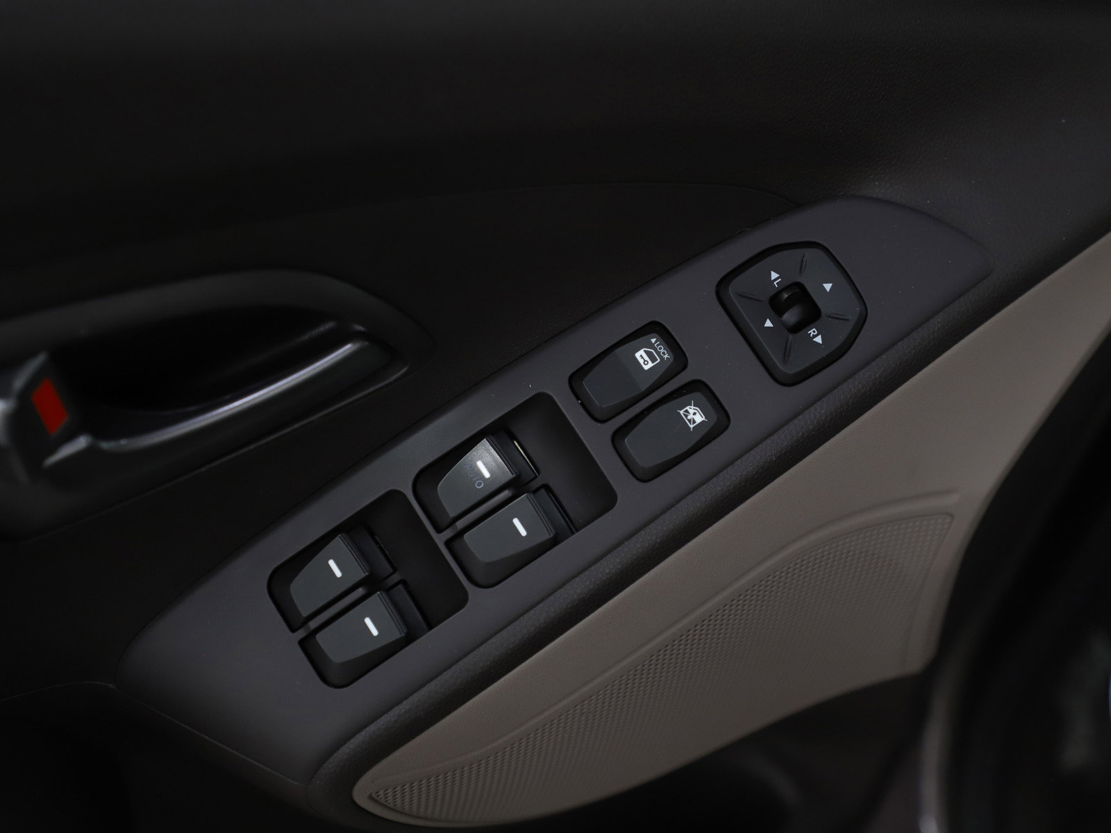 Used 2014 Hyundai Tucson GLS image 19