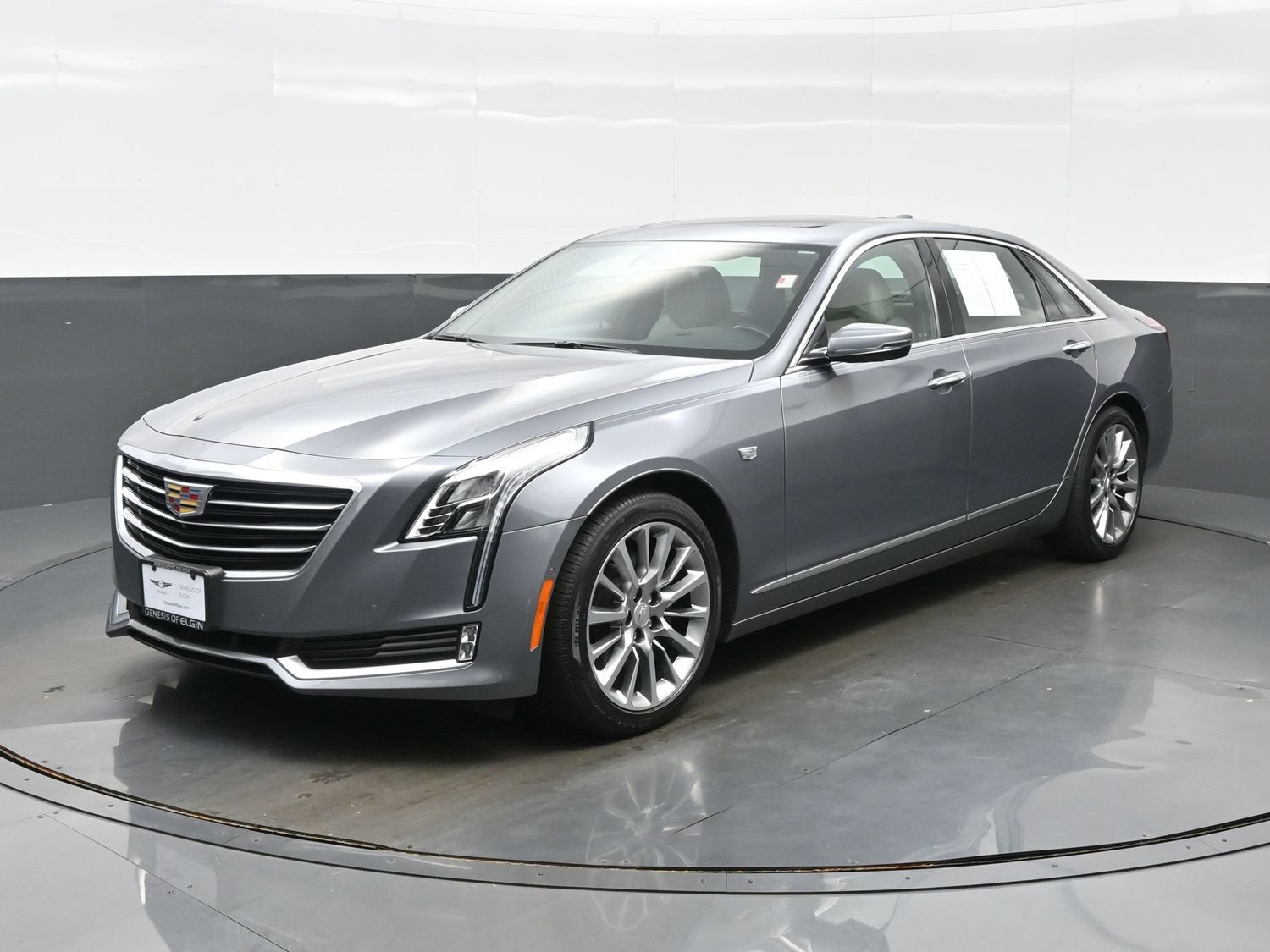 Used 2018 Cadillac CT6 Luxury AWD/4WD image 2