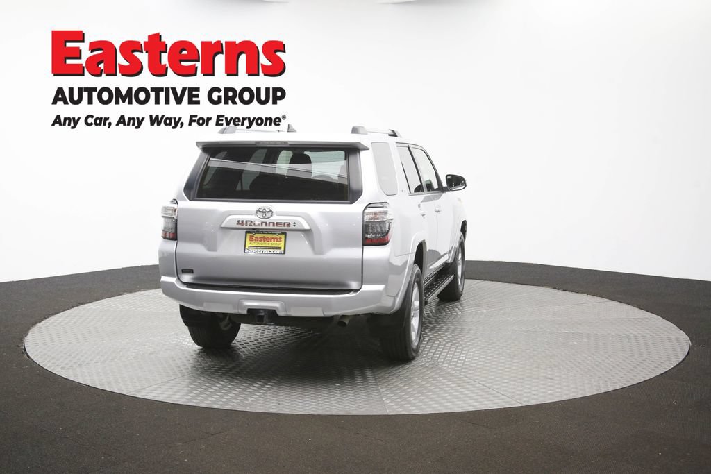 Used 2024 Toyota 4Runner SR5 AWD/4WD image 33