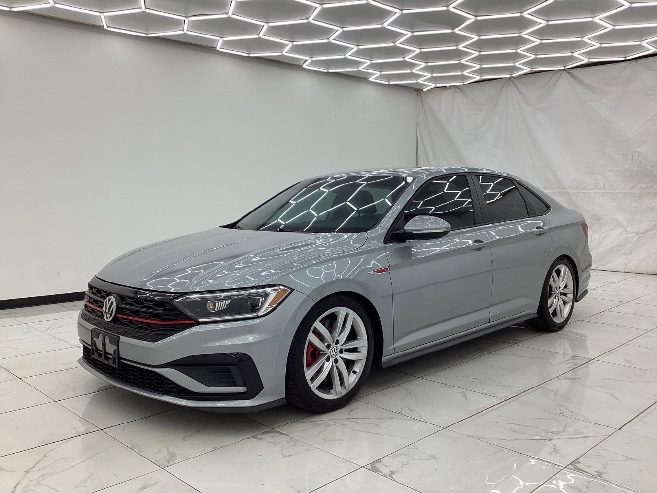 Used 2019 Volkswagen Jetta GLI image 6