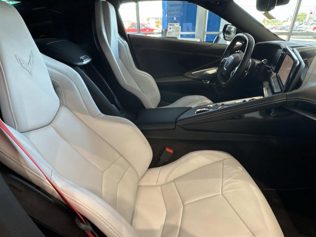 New 2026 Chevrolet Corvette Stingray Coupe w/ Battery Protection Package image 9