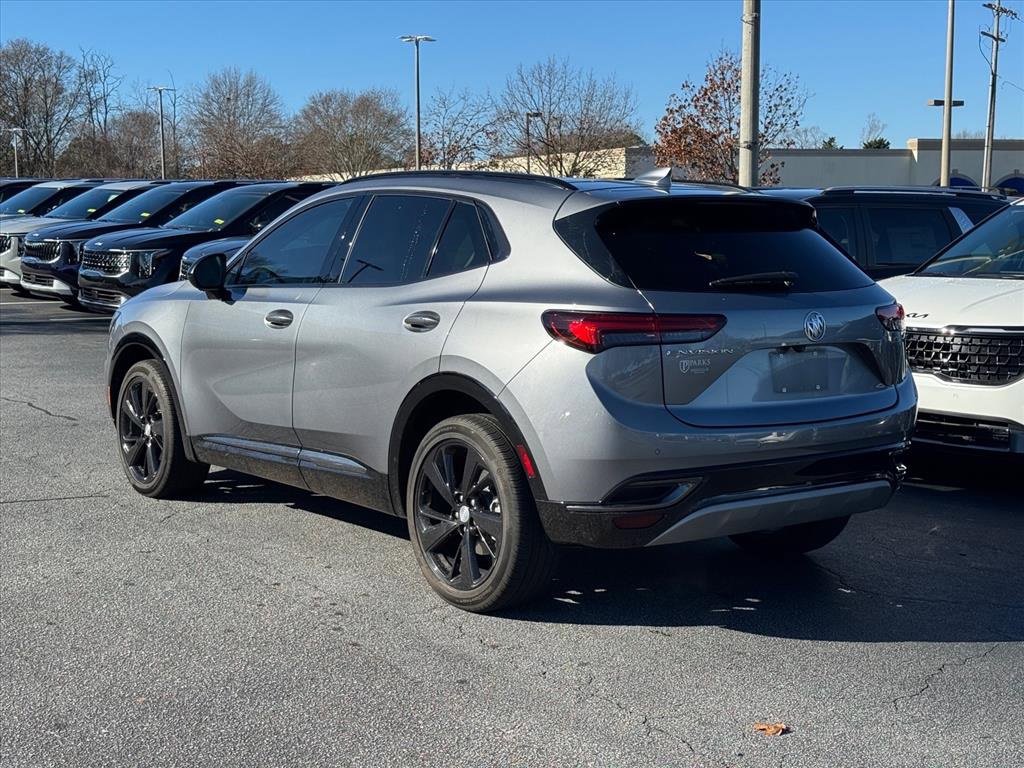 Used 2021 Buick Envision Essence w/ Technology Package I image 5