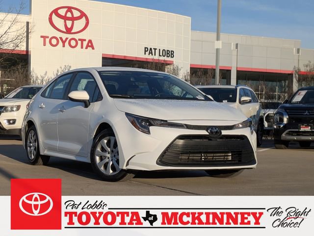 Used 2025 Toyota Corolla LE image 1