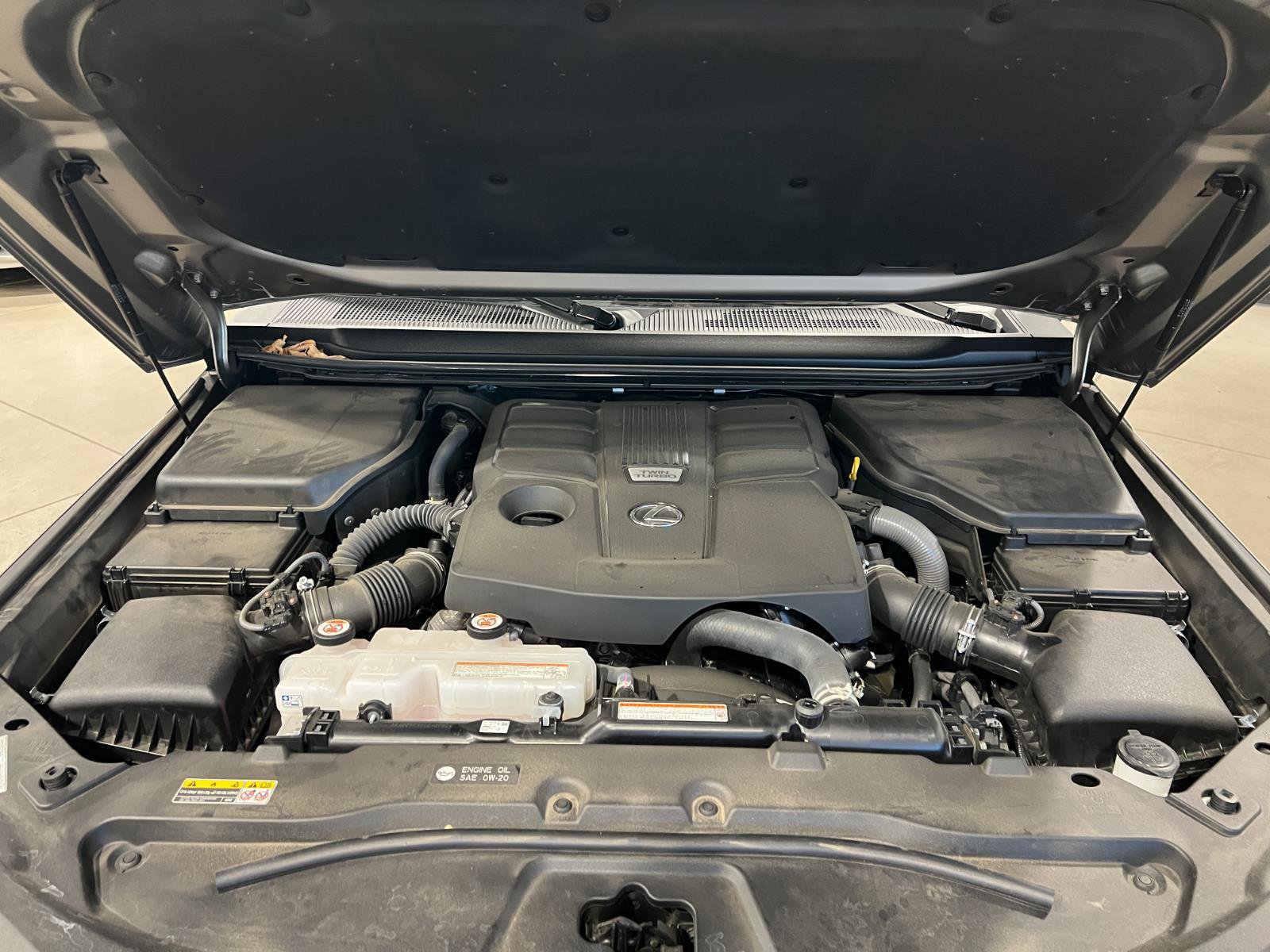 Used 2024 Lexus GX 550 w/ Accessory Package (31) image 45