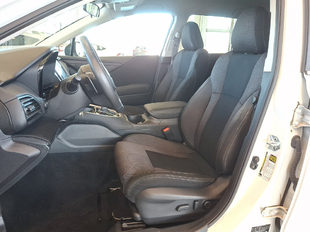 Certified 2024 Subaru Outback Premium AWD/4WD image 14