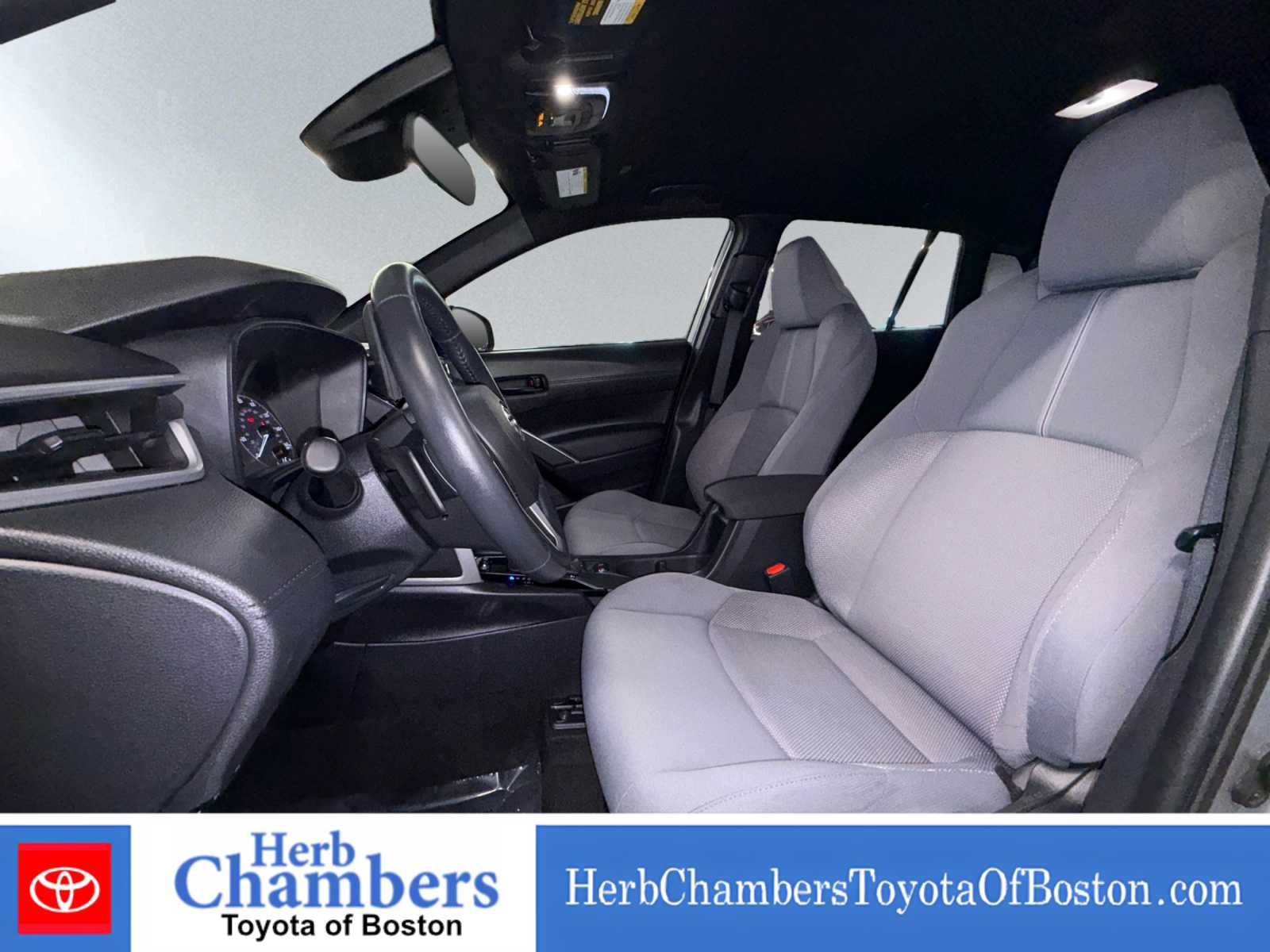 Used 2023 Toyota Corolla Cross AWD Hybrid image 7