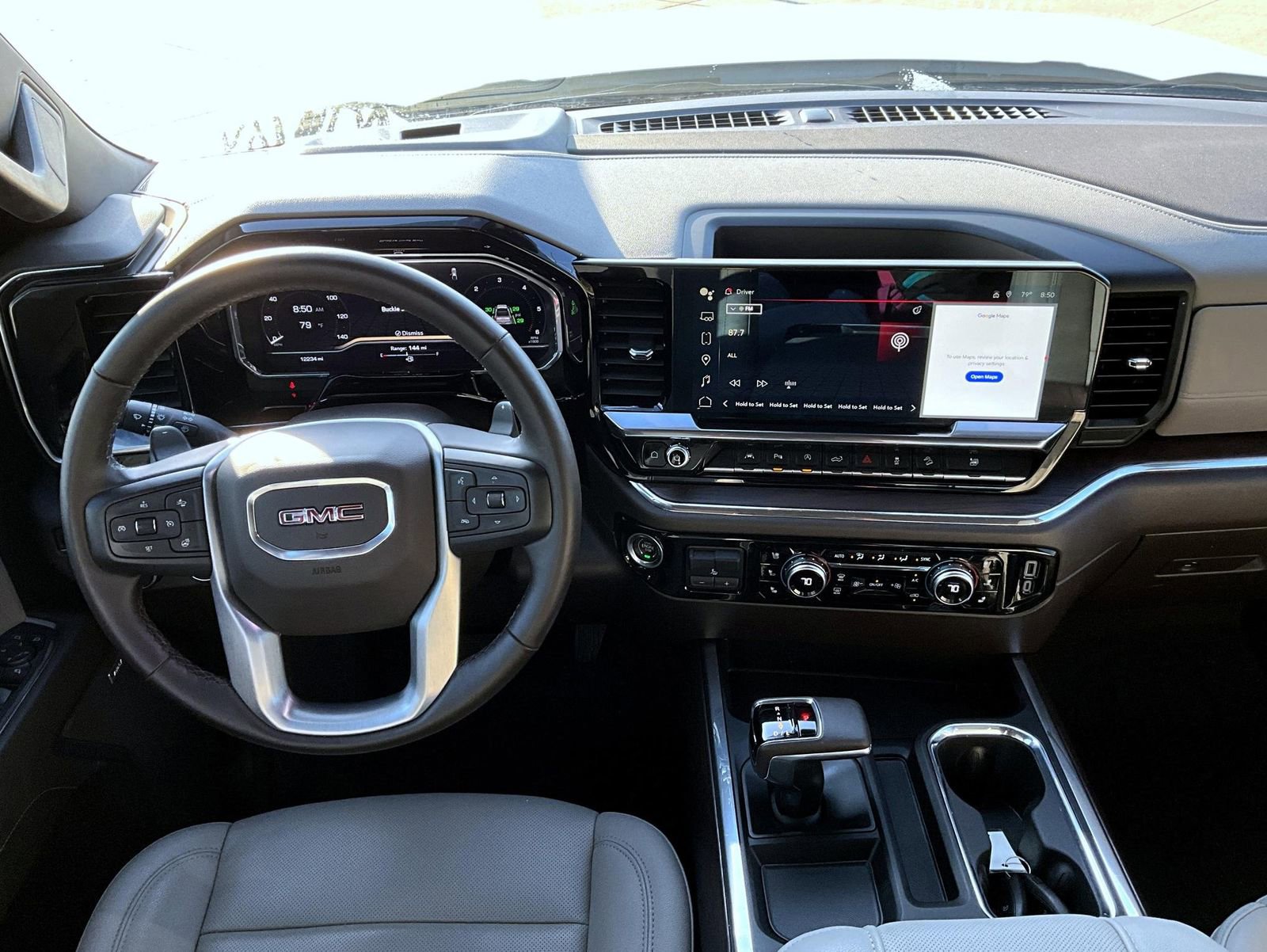 Used 2024 GMC Sierra 1500 SLT image 16