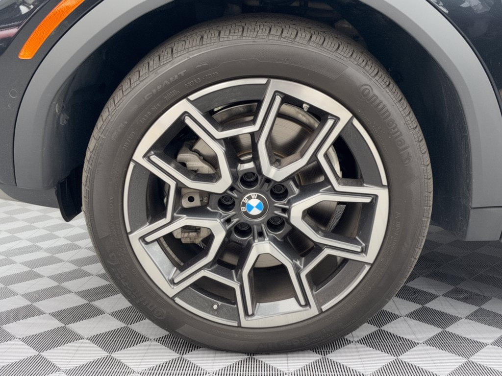 Used 2026 BMW X2 xDrive28i w/ Technology Package AWD/4WD image 13