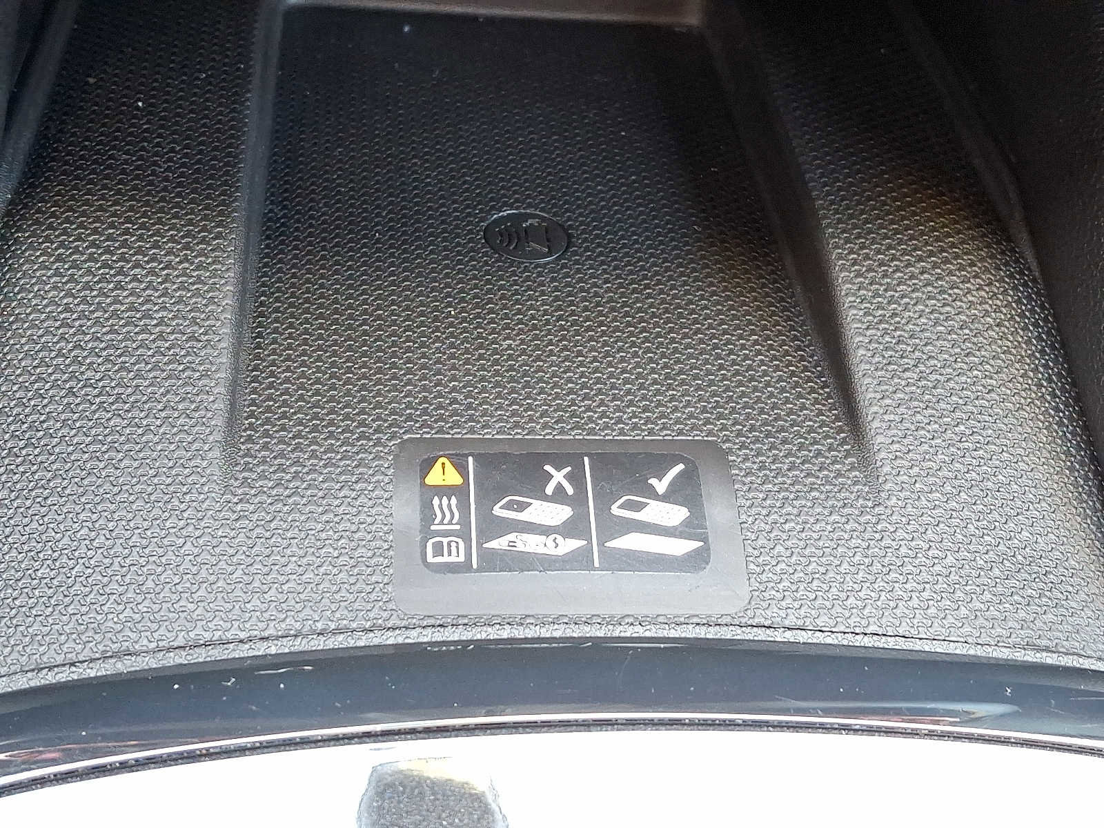 Used 2021 Chevrolet Blazer RS w/ Enhanced Convenience Package image 25