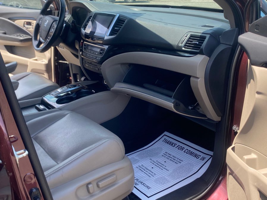 Used 2017 Honda Pilot Elite image 27