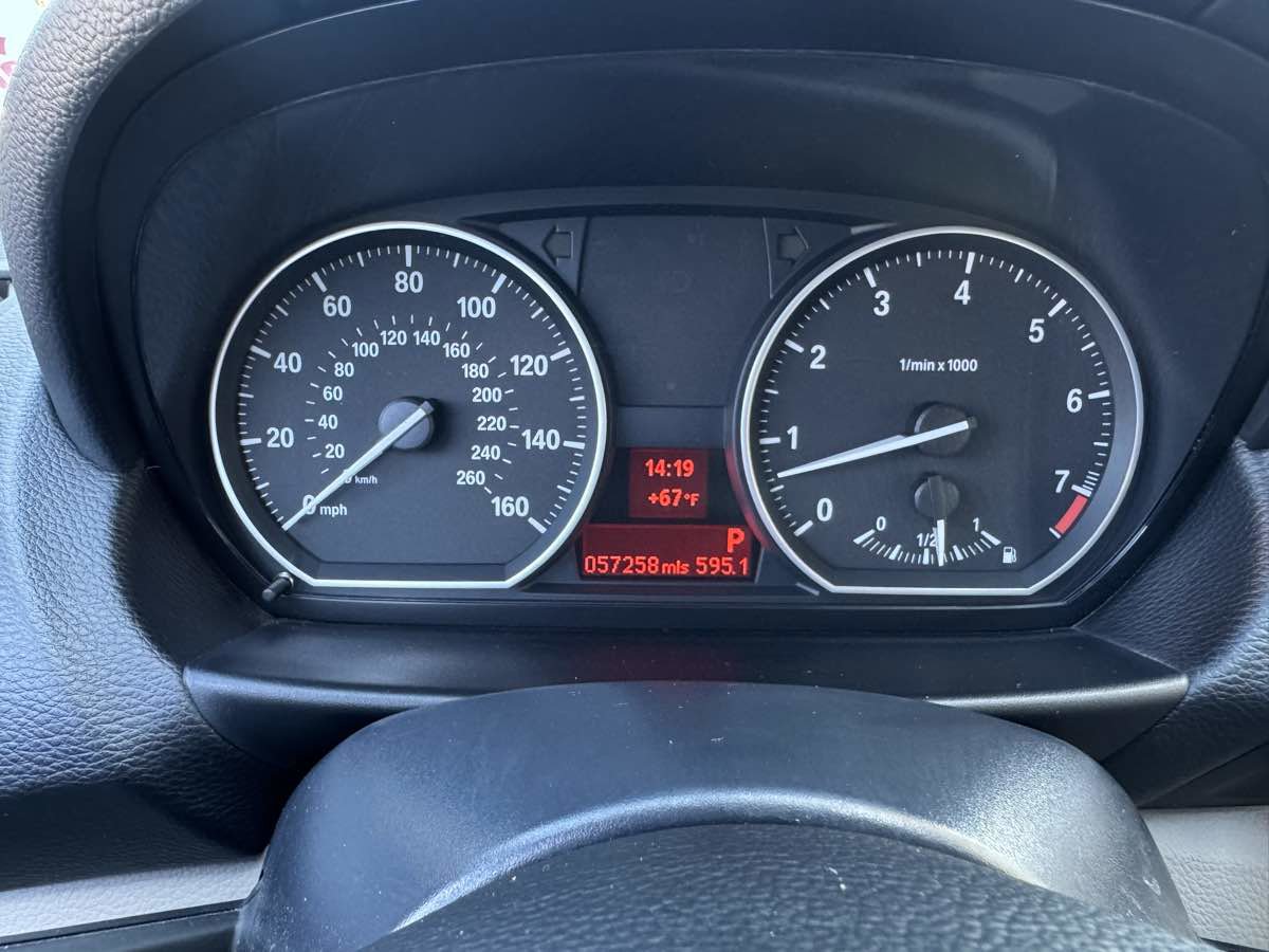 Used 2013 BMW 128i Coupe image 27