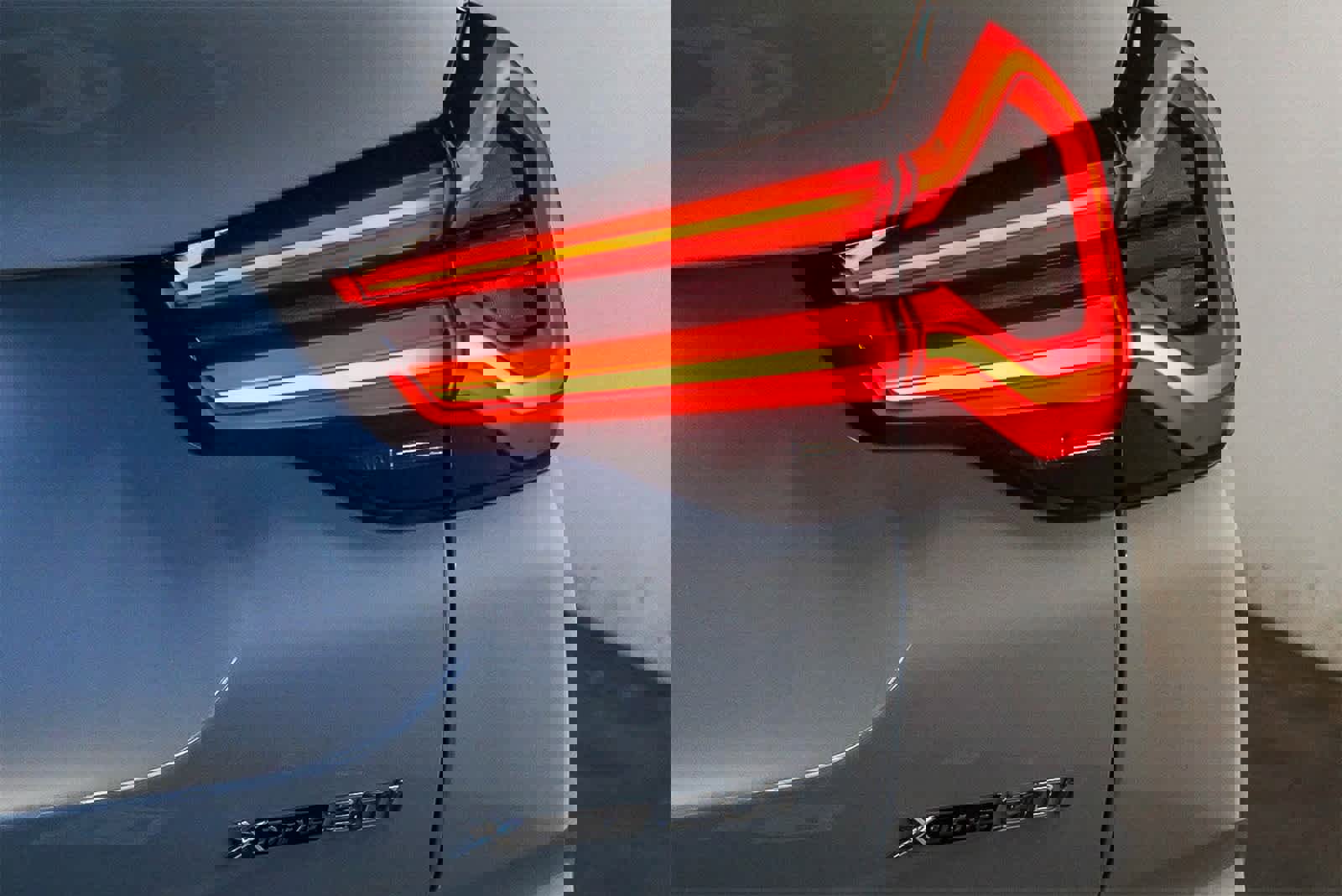 Used 2024 BMW X3 xDrive30i w/ Premium Package image 12