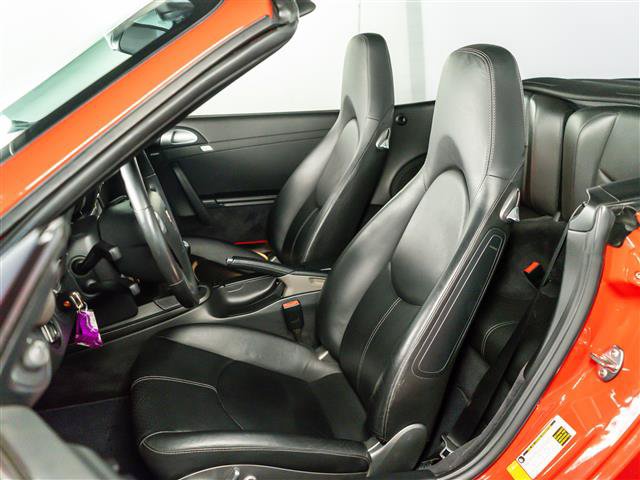 Used 2006 Porsche 911 Carrera 4 AWD/4WD image 5