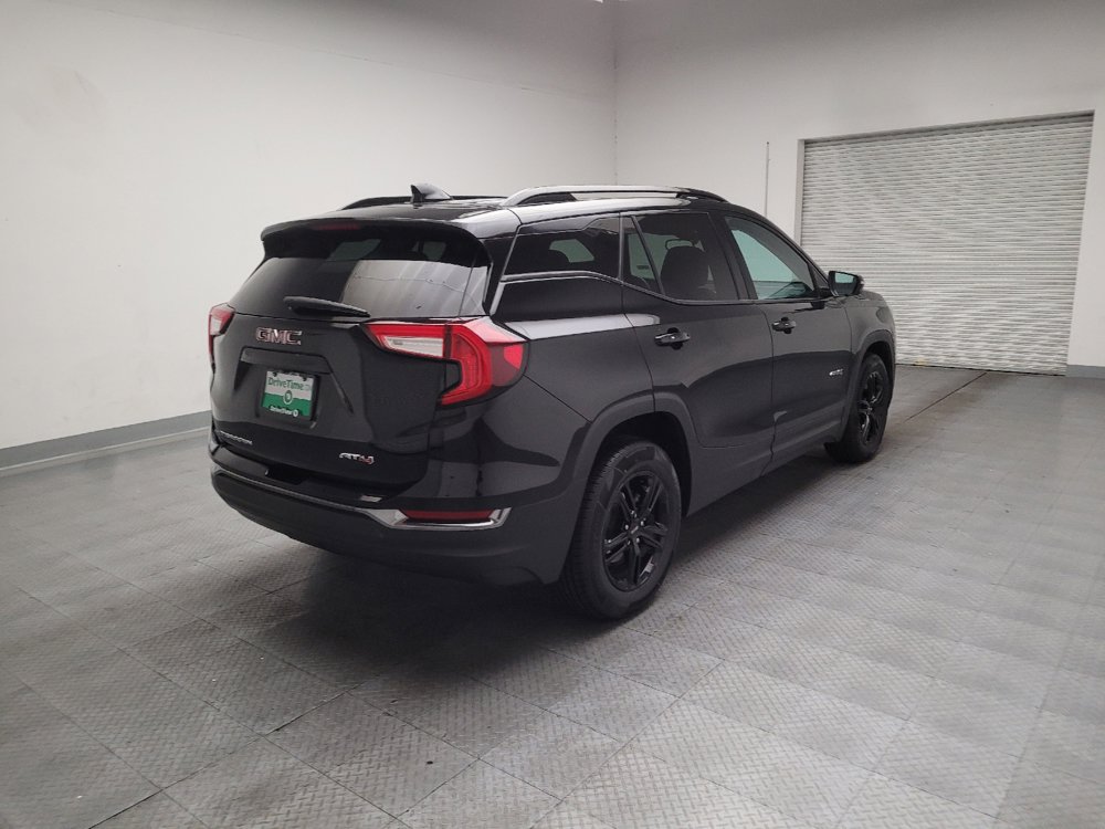 Used 2022 GMC Terrain AT4 AWD/4WD image 9