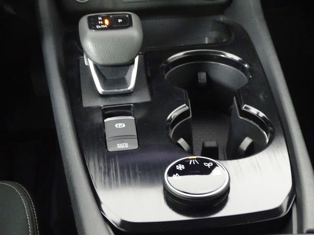 Used 2023 Nissan Rogue SV AWD/4WD image 27
