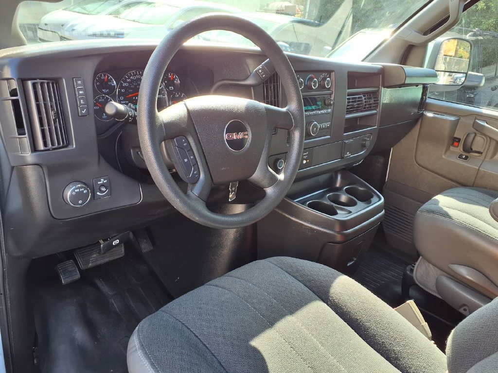 Certified 2024 GMC Savana 2500 w/ Driver Convenience Package RWD image 5