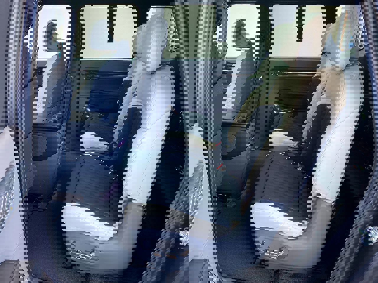 New 2026 Kia EV9 GT-Line image 34