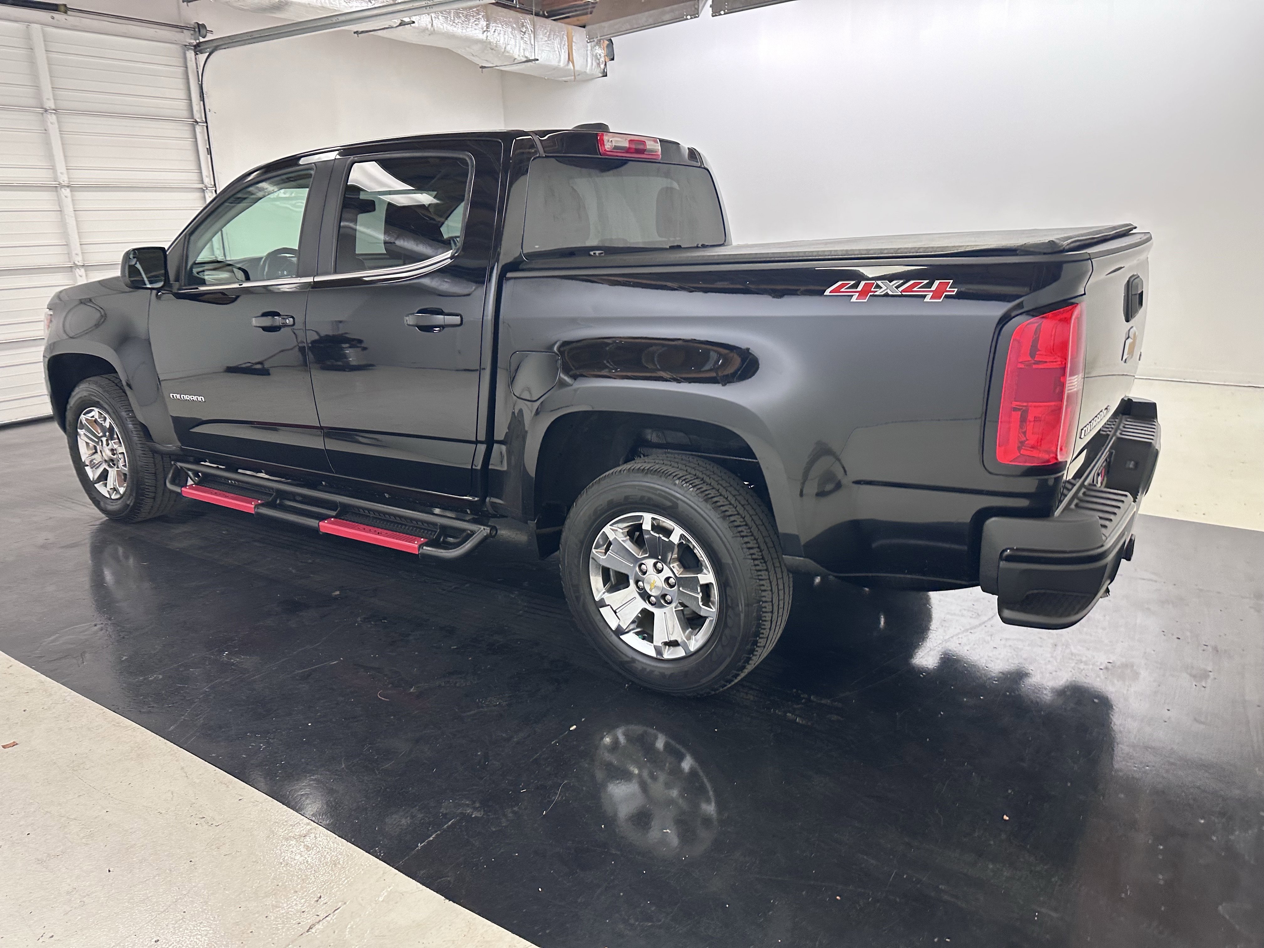 Used 2020 Chevrolet Colorado LT image 7