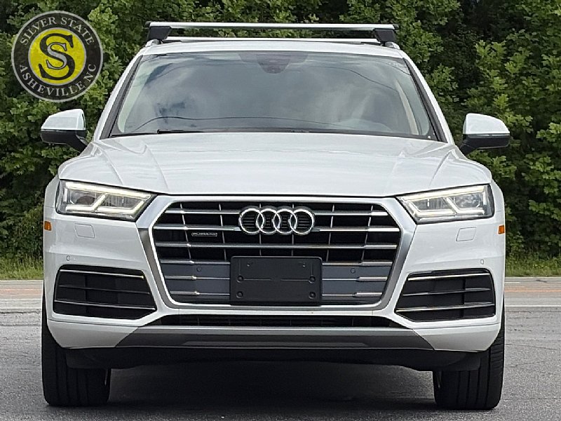 Used 2019 Audi Q5 2.0T Premium Plus w/ Premium Plus Package AWD/4WD image 2