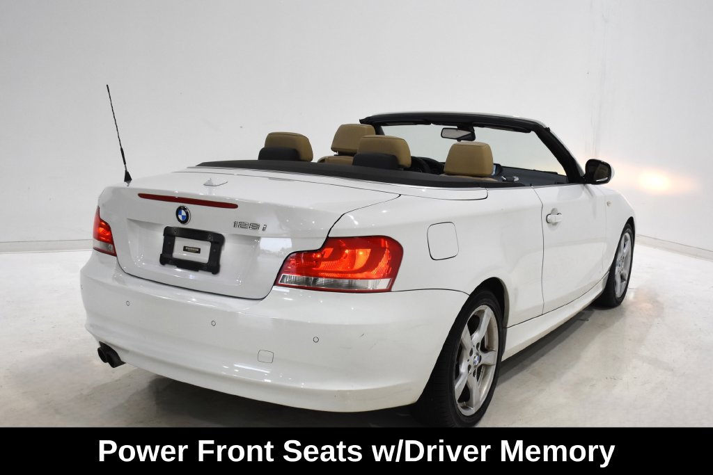 Used 2013 BMW 128i Convertible RWD image 13