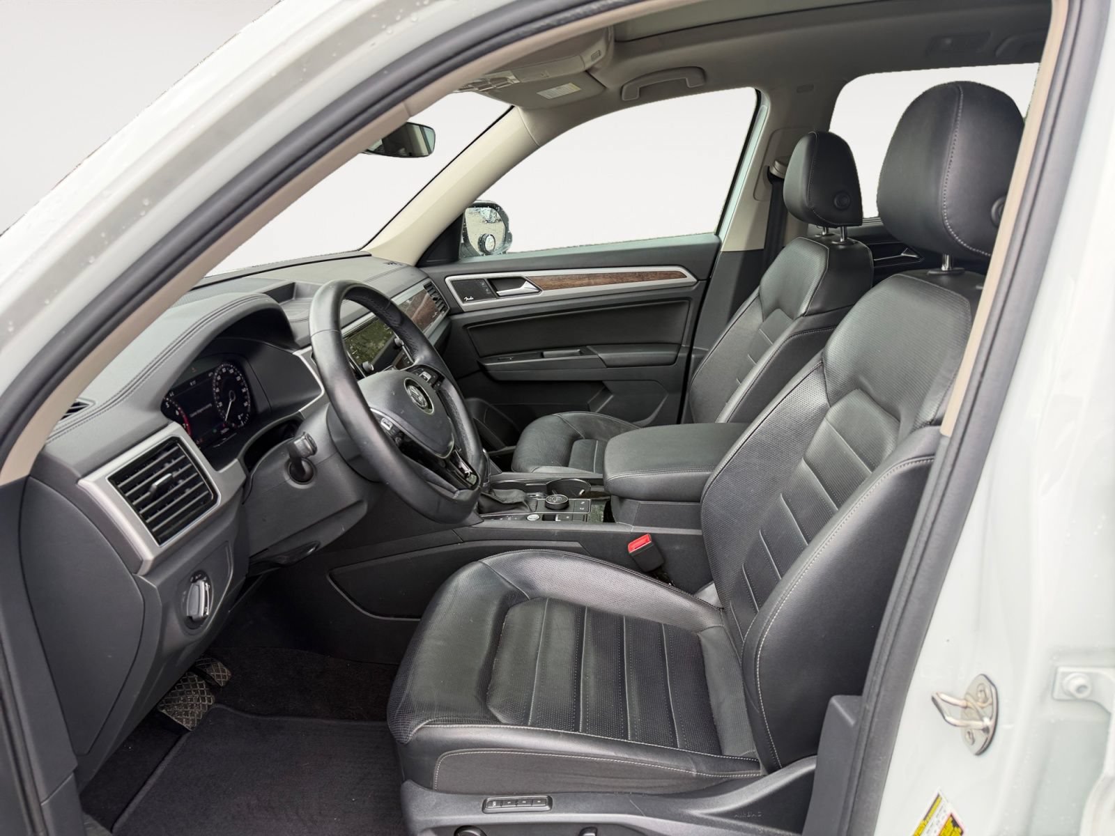 Used 2019 Volkswagen Atlas SEL Premium AWD/4WD image 9
