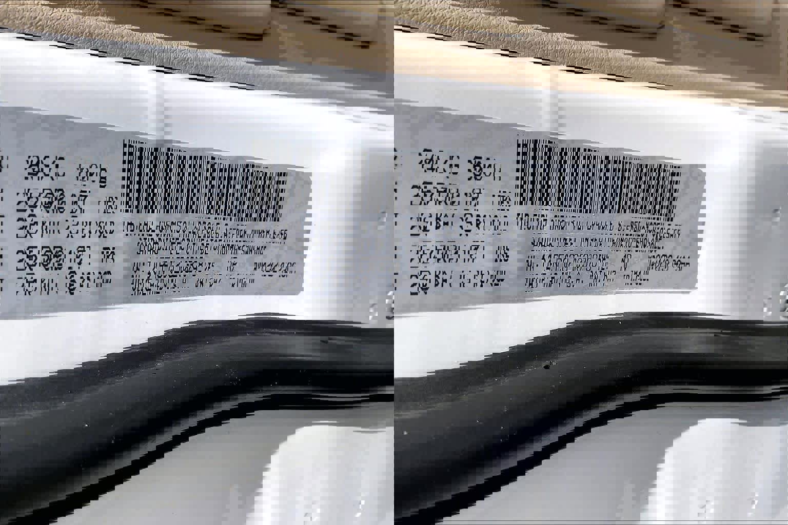 Used 2020 Jeep Grand Cherokee Overland image 33