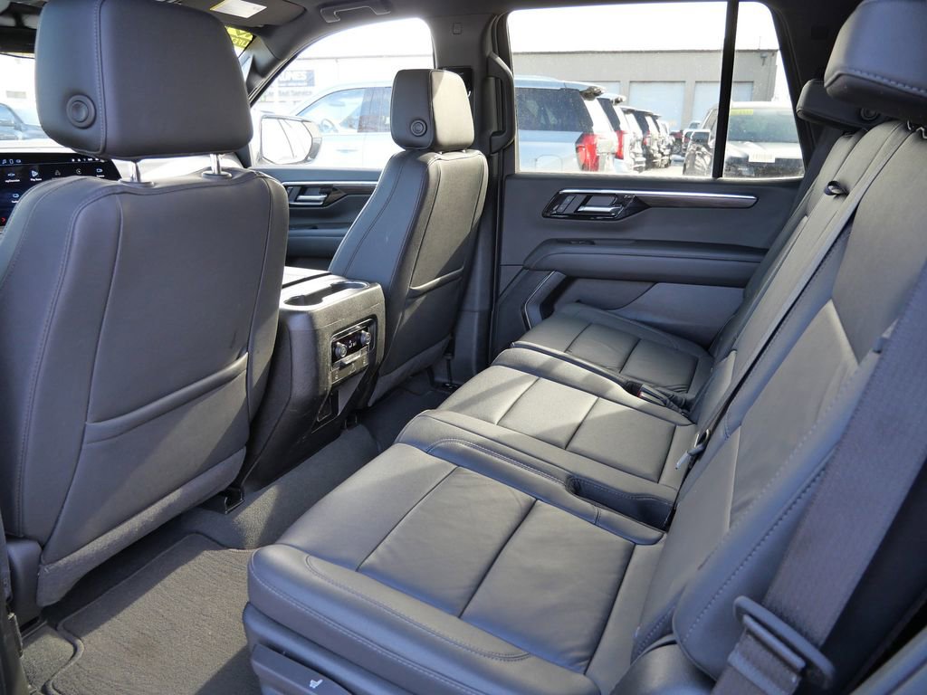 Used 2025 Chevrolet Tahoe LT image 27