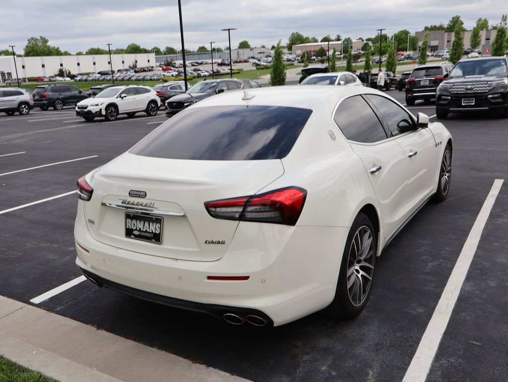 Used 2021 Maserati Ghibli S Q4 AWD/4WD image 10