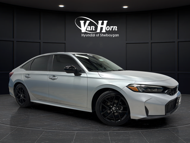 Used 2025 Honda Civic Sport image 1