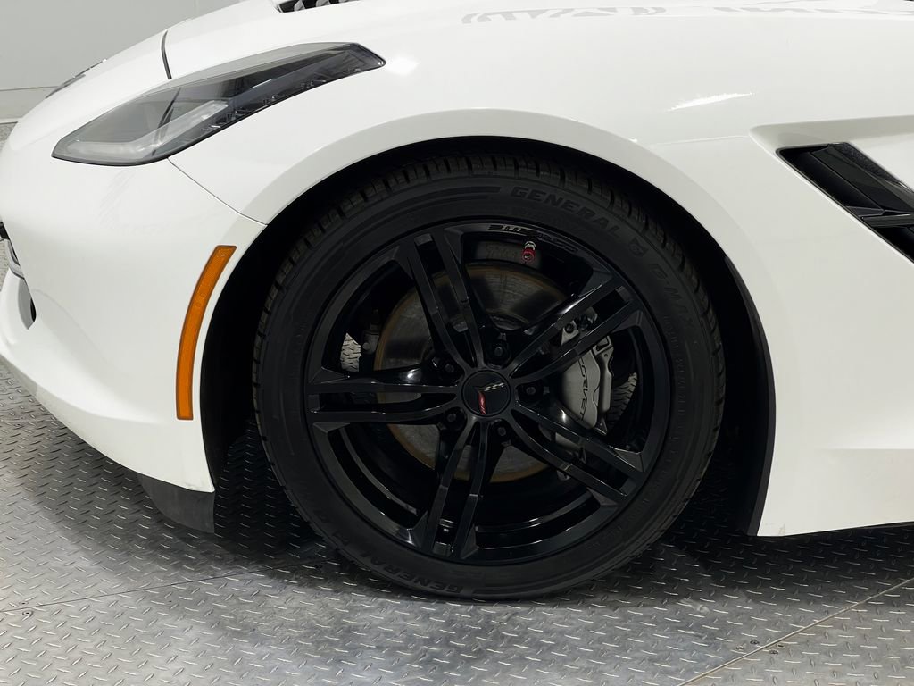 Used 2016 Chevrolet Corvette Stingray Convertible w/ 3LT Preferred Equipment Group image 32