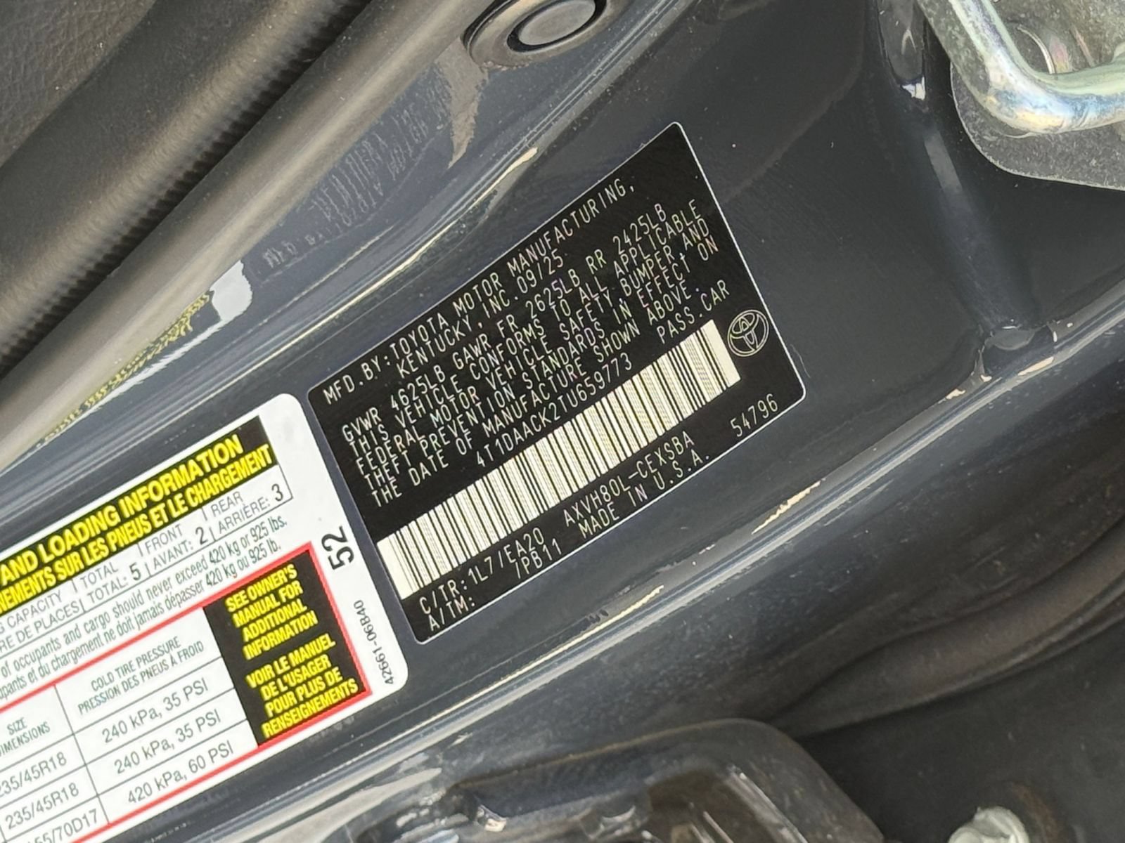 Used 2026 Toyota Camry SE FWD image 29