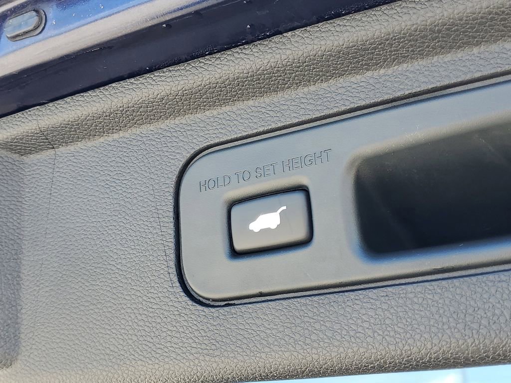 Used 2023 Honda Odyssey Touring image 9