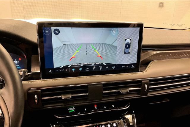 Used 2025 Lincoln Corsair Grand Touring w/ Equipment Group 302A image 30