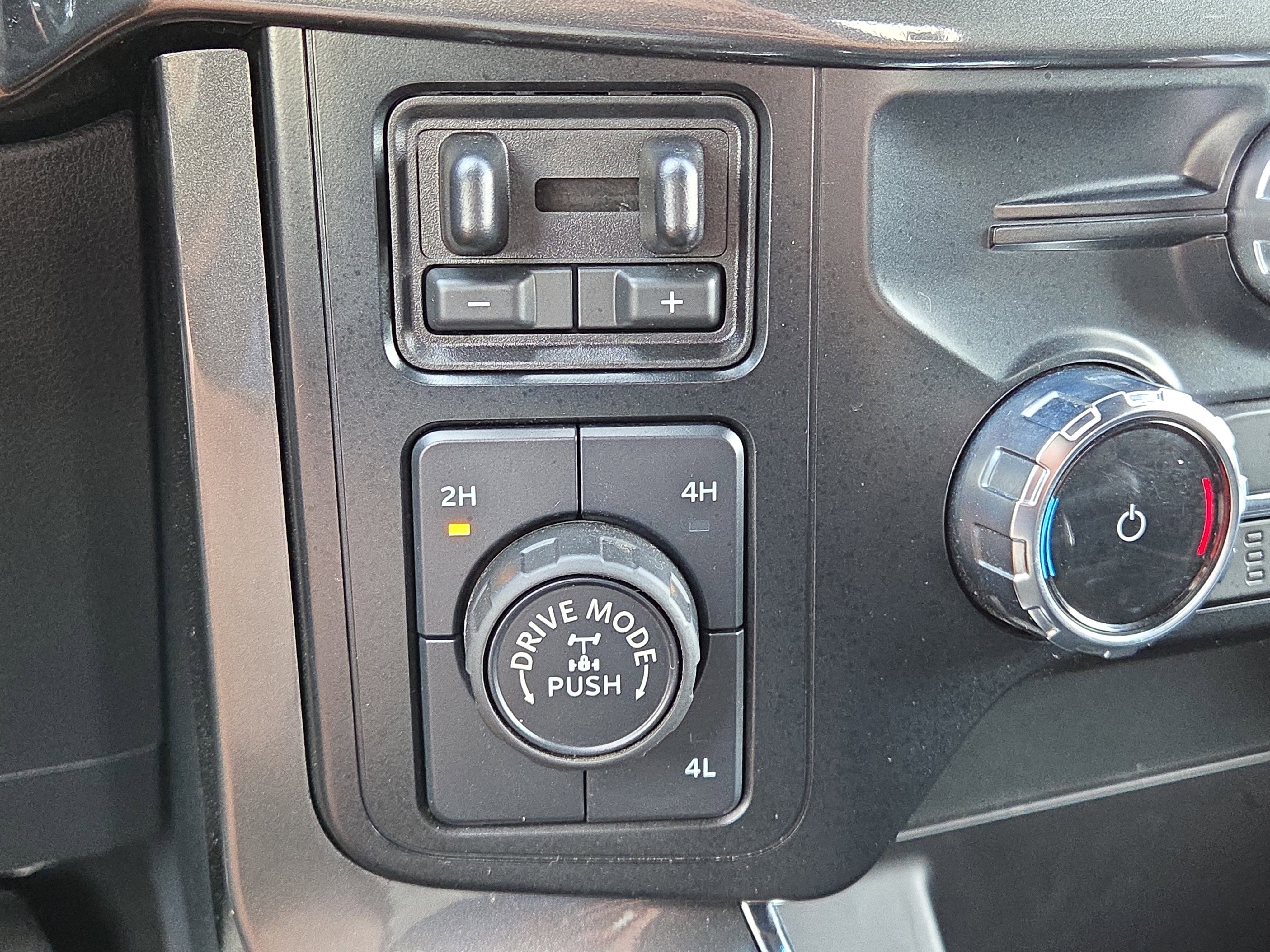 Used 2023 Ford F150 XLT w/ Equipment Group 302A High image 26