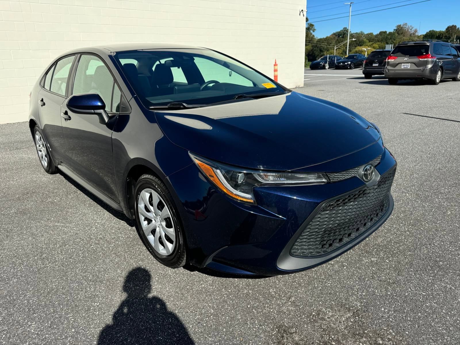 Used 2022 Toyota Corolla LE image 22