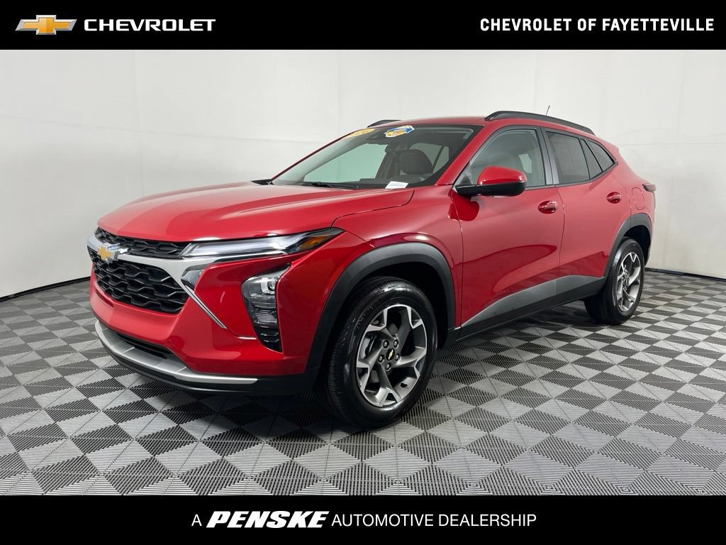 Certified 2026 Chevrolet Trax LT w/ Driver Confidence Package FWD image 1