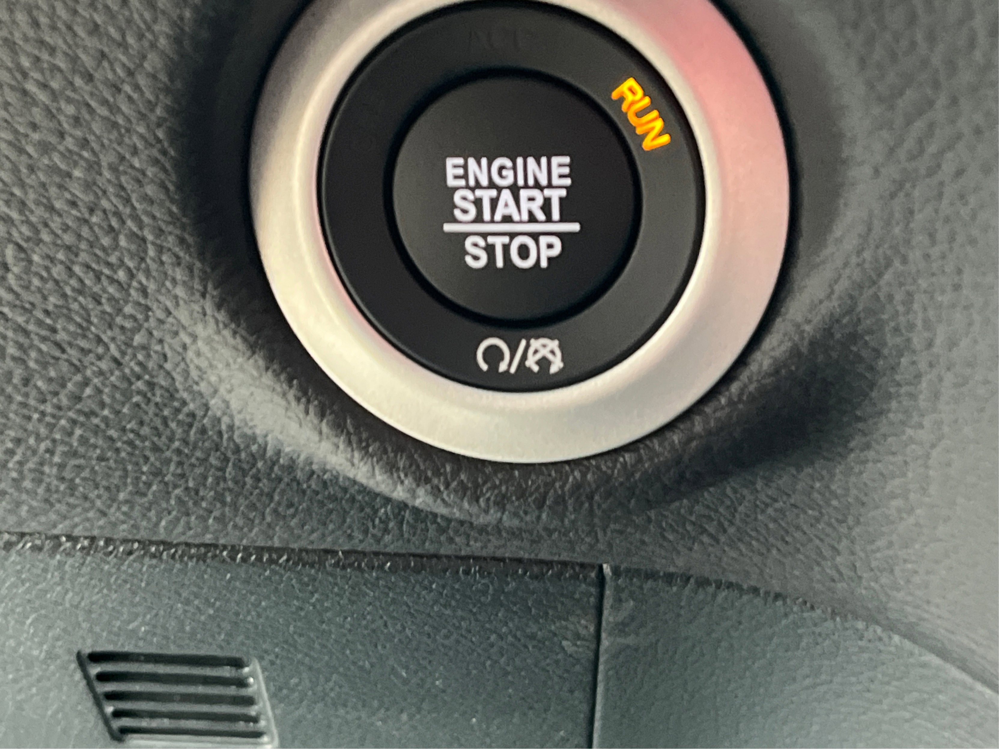 New 2026 Chrysler Pacifica Select image 41