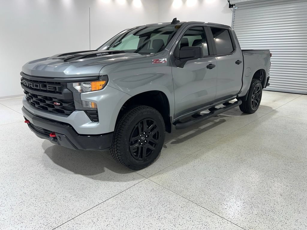 New 2026 Chevrolet Silverado 1500 Custom Trail Boss AWD/4WD video 1