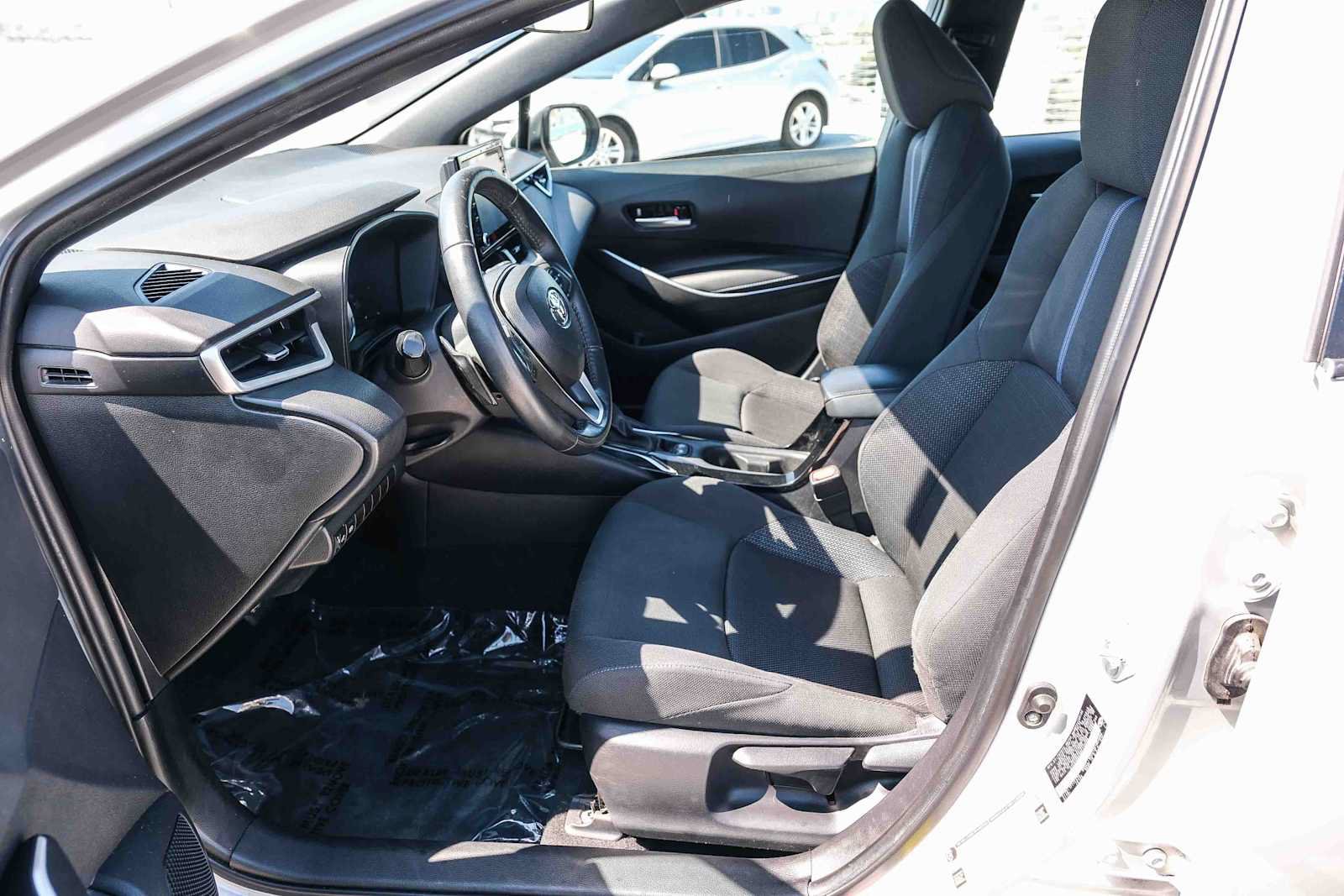 Used 2022 Toyota Corolla SE FWD image 20
