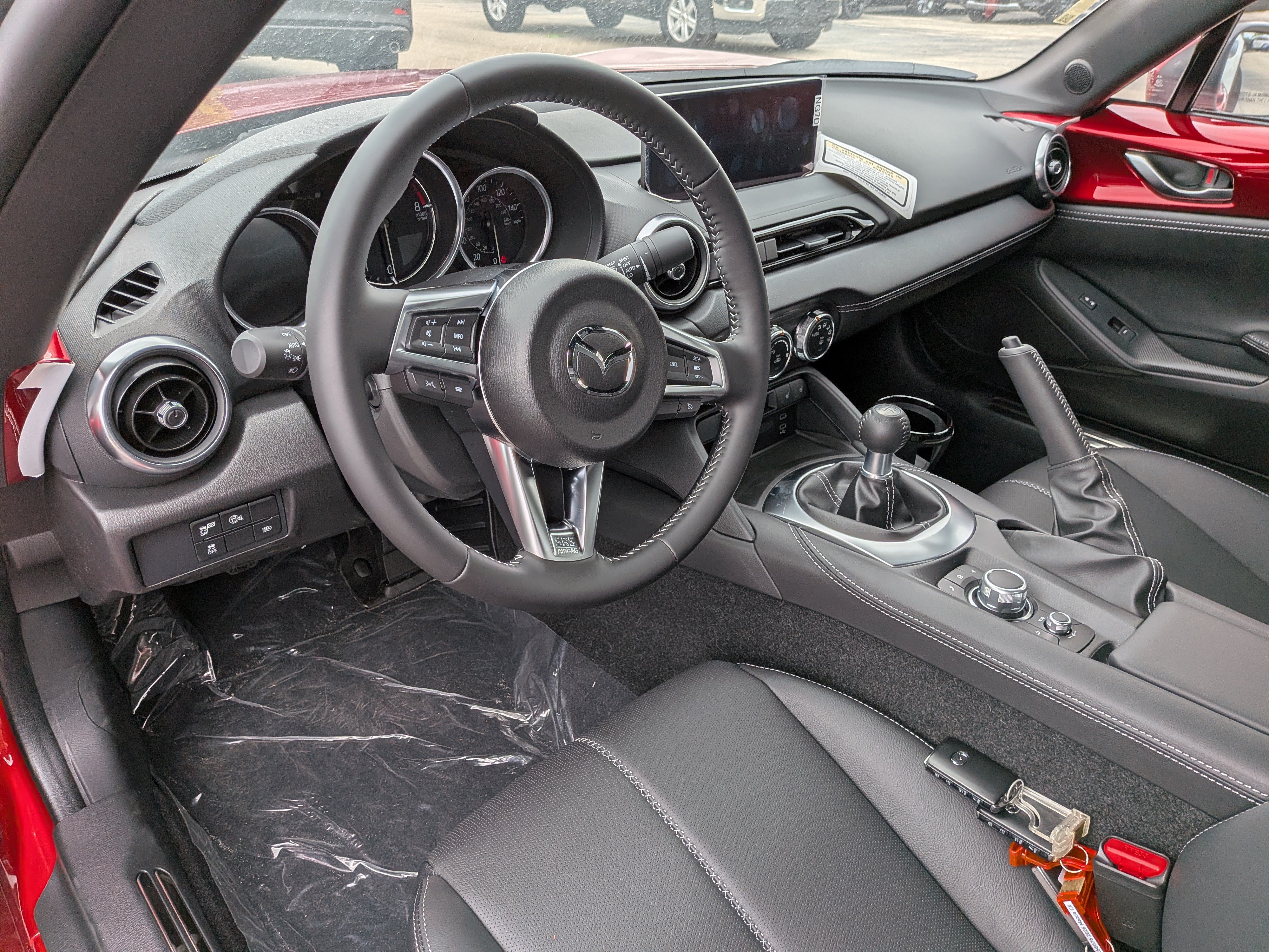 New 2026 MAZDA MX-5 Miata RF Grand Touring w/ Appearance Package RWD image 21