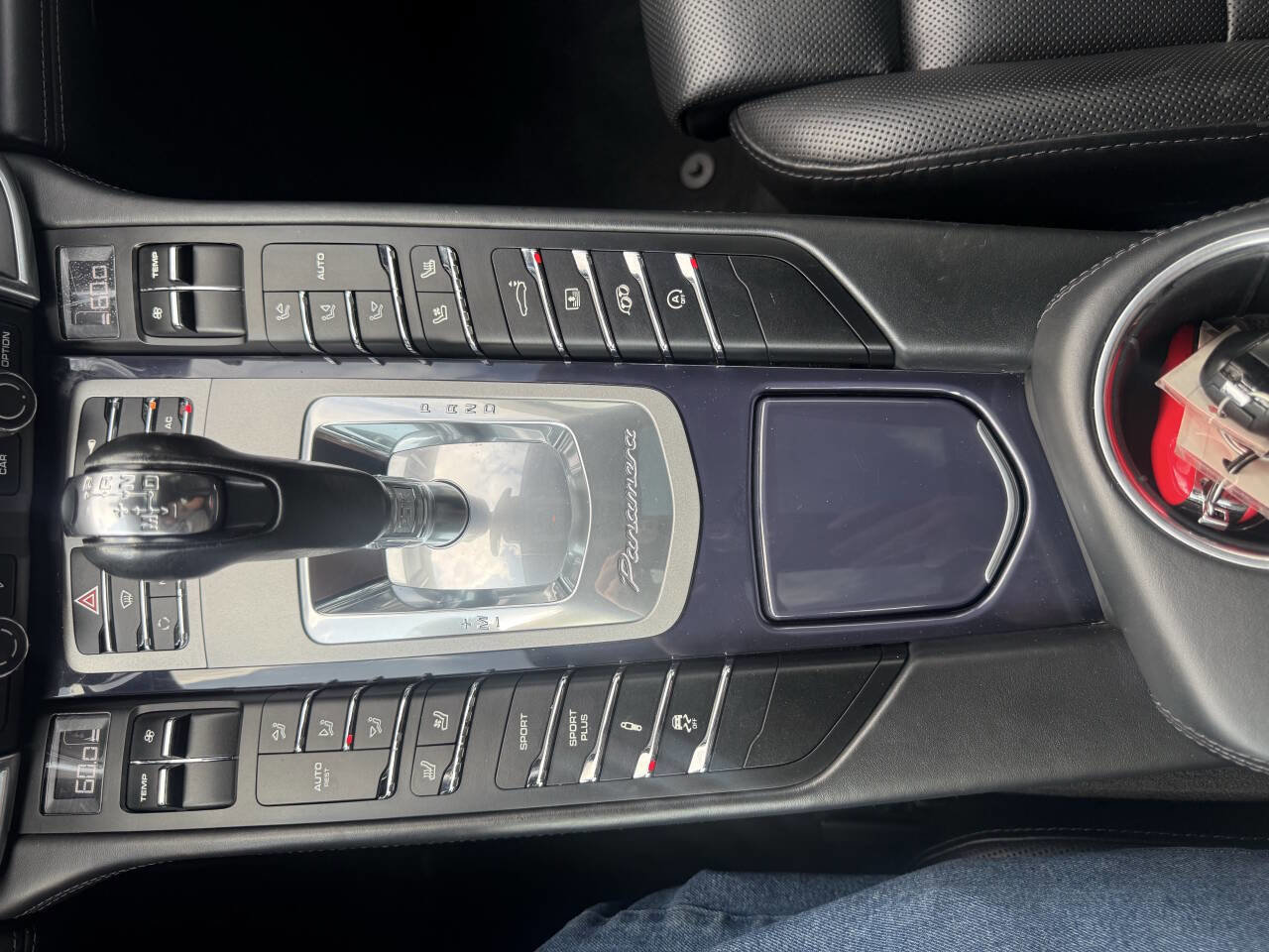 Used 2011 Porsche Panamera S RWD image 23