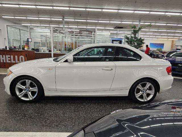 Used 2012 BMW 128i Coupe RWD image 8