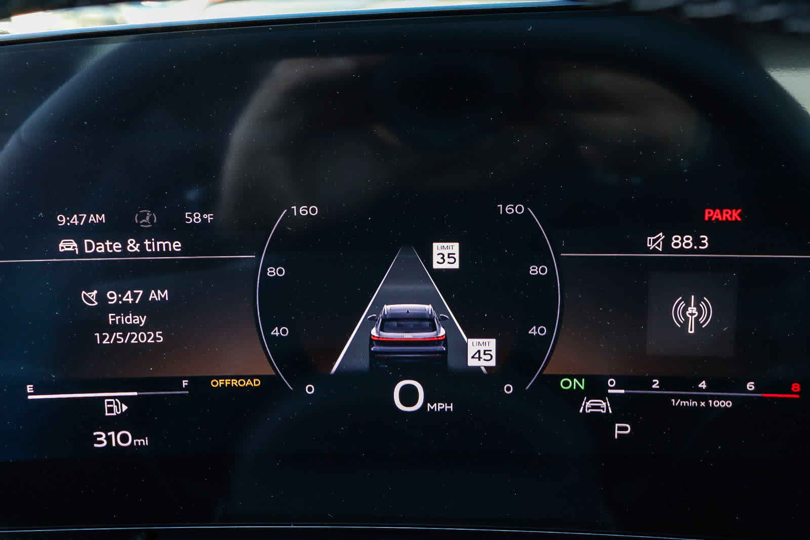 New 2025 Audi SQ5 Premium Plus AWD/4WD image 31