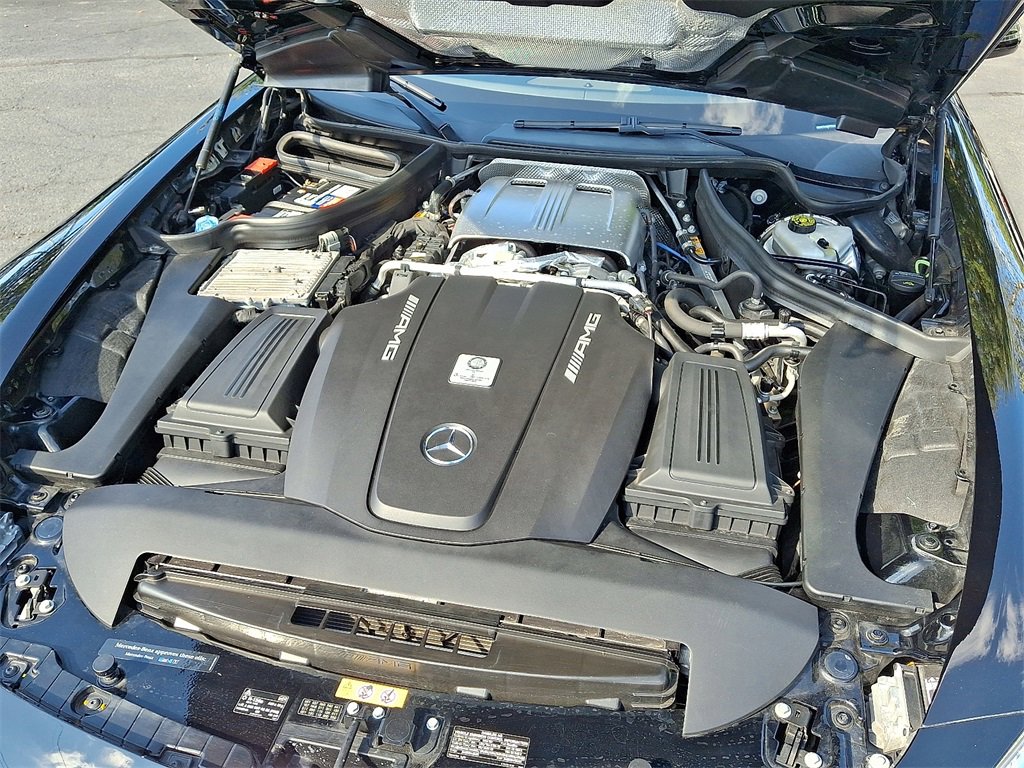 Used 2018 Mercedes-Benz AMG GT Roadster w/ Lane Tracking Package image 29