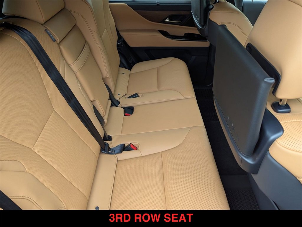 New 2025 Lexus LX 600 4WD w/ Appearance Package image 19